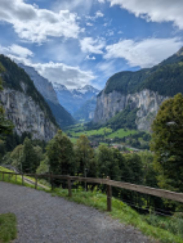 De Muur van Wengen
